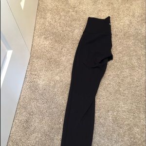 Wunder under high rise waist